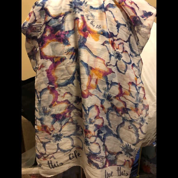 Pretty Scarf - Picture 2 of 2